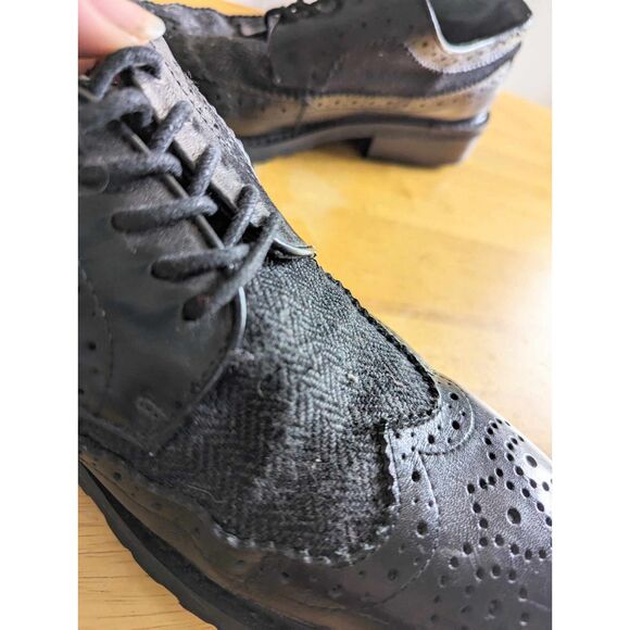 PreLOVEd|‎ Black Leather Mens Wingtip Oxford| \'like\